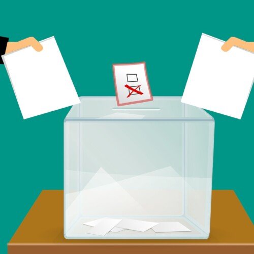Si vota oggi e domani in Lombardia per le elezioni regionali