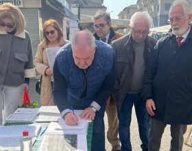 Anche il sindaco di Valenza, Maurizio Oddone, firma e aderisce al comitato contro il Biogas