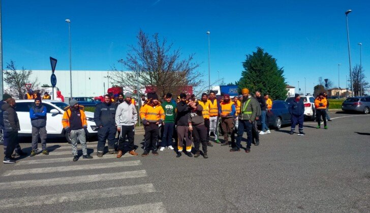 Magazzino In’S di Tortona: dopo lo sciopero scongiurato il licenziamento dei dipendenti