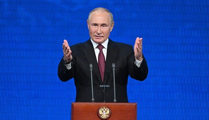 RIMANDATO: “Putin lo zar?”, la Russia spiegata dalla giornalista Anna Zafesova