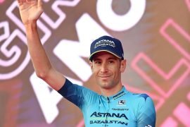 Il grande campione di ciclismo Vincenzo Nibali ad Alessandria: stasera l’incontro al Museo delle Biciclette