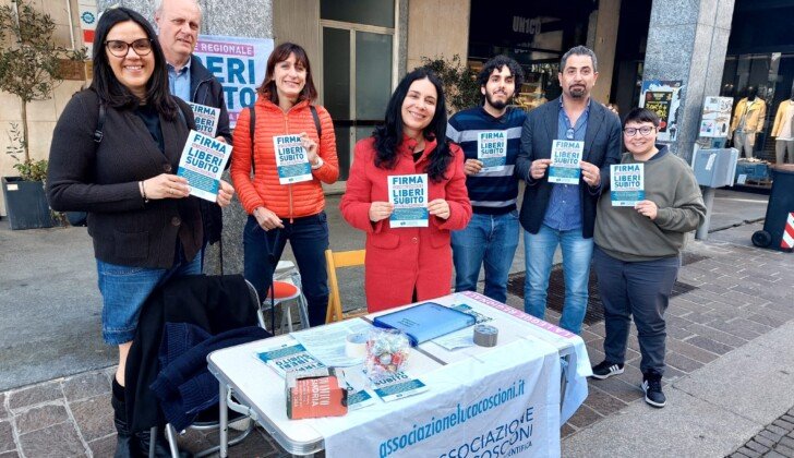 Diritti e tempi certi sul fine vita: oltre 300 firme raccolte ad Alessandria dall’associazione Coscioni