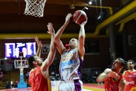 Novipiù Monferrato Basket da applausi: i rossoblu dominano Chieti in gara 3. Lunedì il primo match ball salvezza