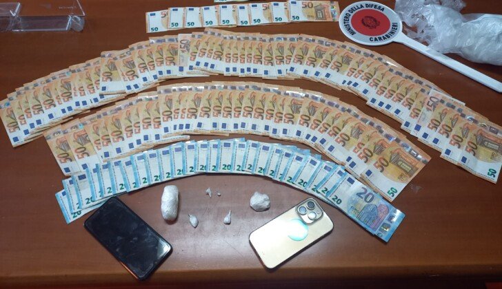 Carabinieri contro lo spaccio: 24enne sorpreso a San Salvatore con 30 grammi di cocaina