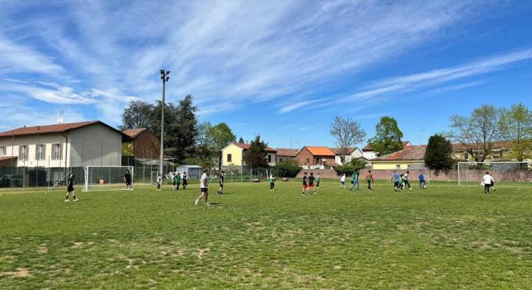 L’Atletico Fraschetta riqualifica l’impianto sportivo di Litta Parodi: due campi da padel e un nuovo parco giochi