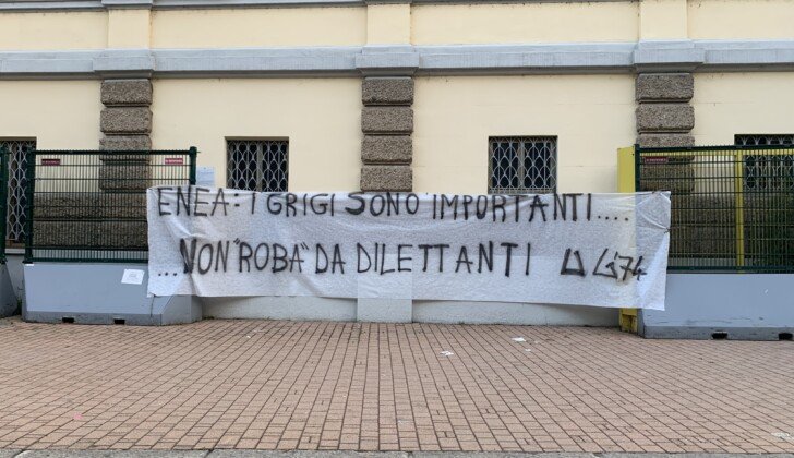 I tifosi dell’Alessandria a Benedetto: “I Grigi non sono roba da dilettanti”
