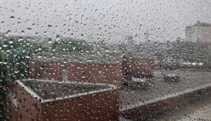 Violento temporale, vento forte e grandine ad Alessandria, sindaco: “Prestate molta attenzione”