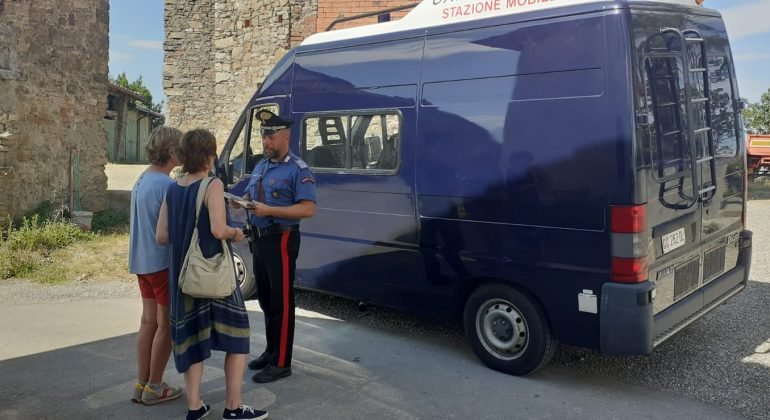 La Stazione Mobile dei Carabinieri nei comuni del Tortonese per far sentire i cittadini meno soli