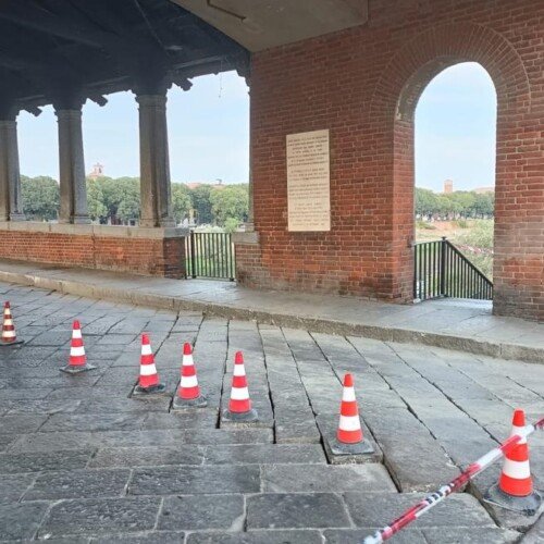 Chiuso per lavori urgenti il Ponte Coperto a Pavia
