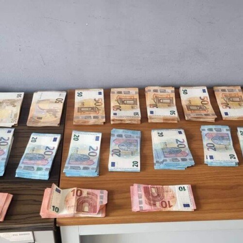 Operazione della Guardia di Finanza: sequestrati 53 kg di hashish, oltre a marijuana e cocaina