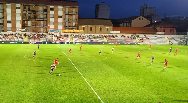 Alessandria Calcio, doccia gelata: il Padova vince 2-1 in pieno recupero