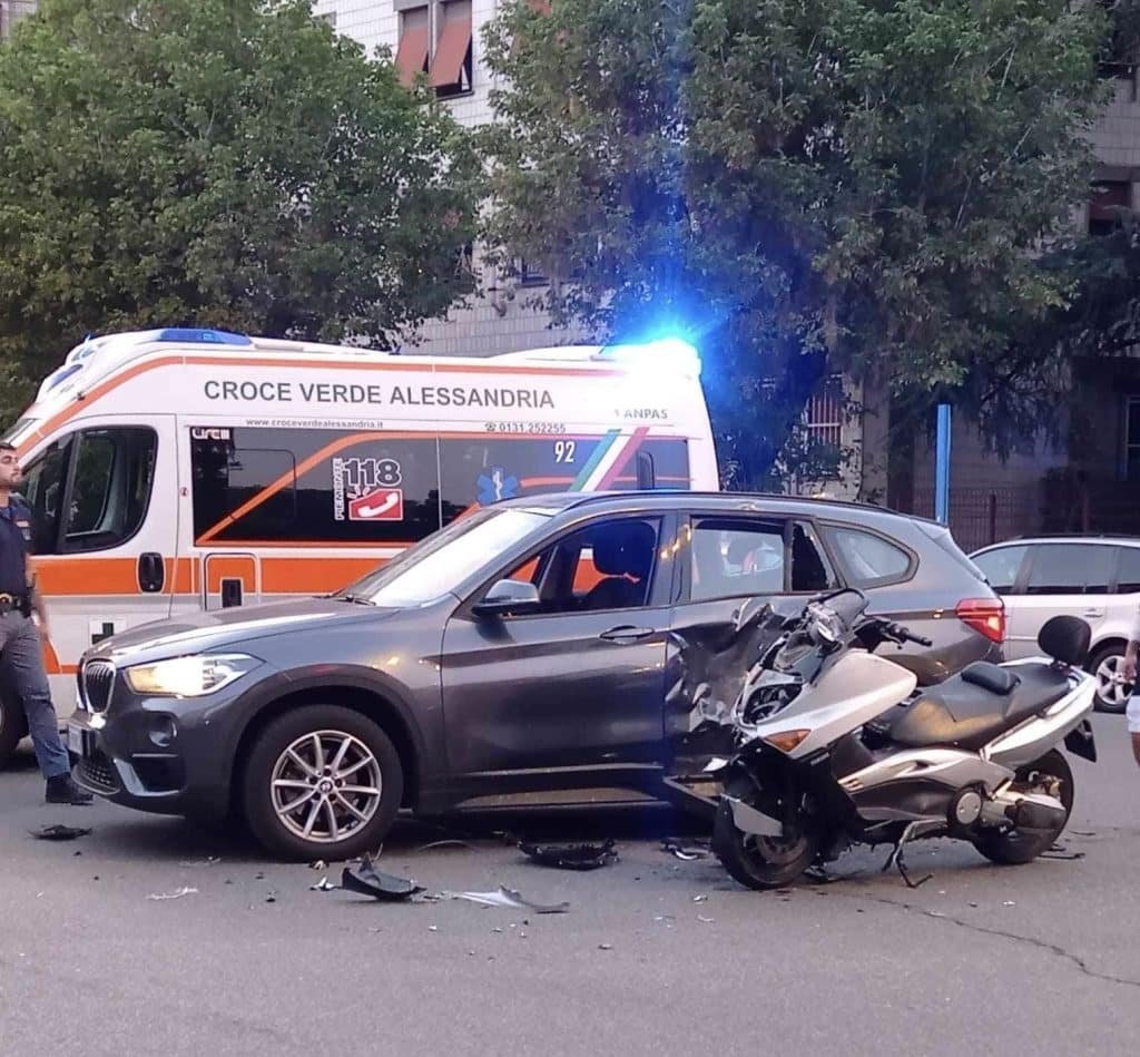 Incidente auto scooter Alessandria