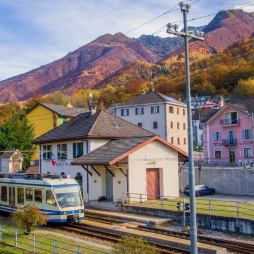 Dal 14 ottobre torna il treno del foliage tra Piemonte e Svizzera