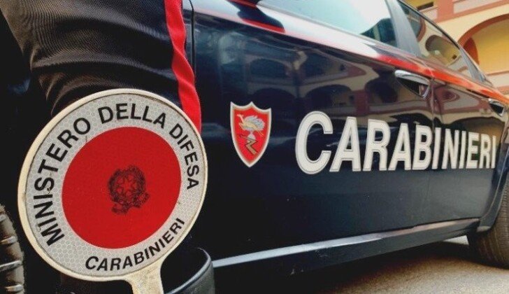 Genitore disperato per il figlio nel giro della droga si rivolge ai Carabinieri: 3 arresti