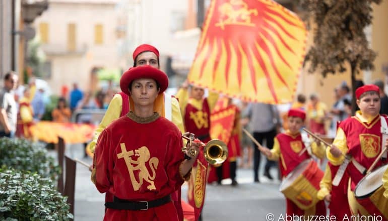 Palio di Asti: vince Borgo Santa Maria Nuova. Le immagini più suggestive della giornata
