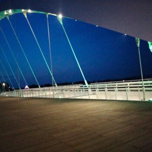 Ponte Meier di Alessandria illuminato di verde per la Giornata della Consapevolezza sul Linfoma