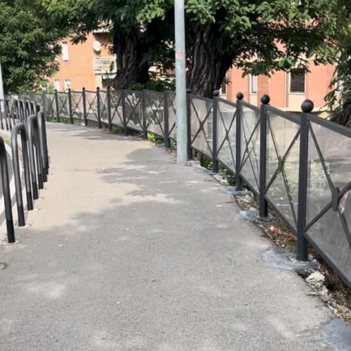 Rifatte le protezioni pedonali sul cavalcavia di Viale Brigata Ravenna