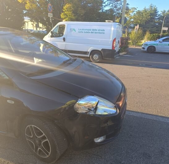 Scontro tra due auto a Tortona: nessun ferito