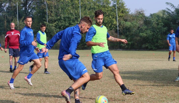 Pavia Calcio: con la Caronnese Facchini o Di Raco al posto dello squalificato Anthony Pace