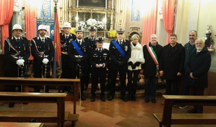 La Polizia locale di Valenza festeggia i 155 anni e ricorda Giulia con la preghiera del Vigile