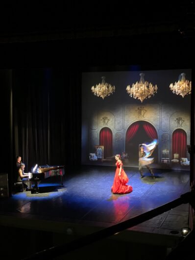 Teatro di Voghera: le foto del galà di riapertura con Eleonora Abbagnato e i capolavori di Valentino Garavani