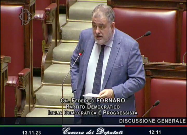 Fornaro, alle 3 di notte, fa il “filibuster” contro il decreto sicurezza