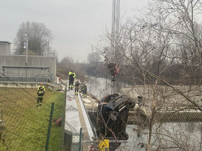 Recuperata un’auto dalle acque del fiume Bormida. Era della donna investita a Tortona