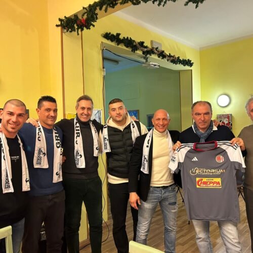Sorrisi e auguri alla cena di Natale del Grigi Club Marescalco: ospiti giocatori e dirigenti dell’Alessandria