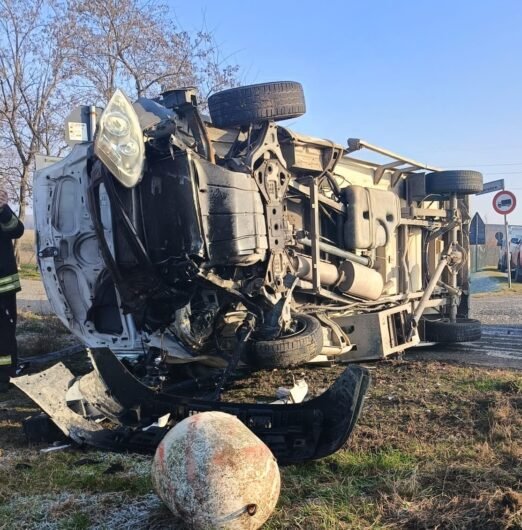 Scontro tra un’auto e un furgone tra Villalvernia e Pozzolo: una persona ferita, non in gravi condizioni