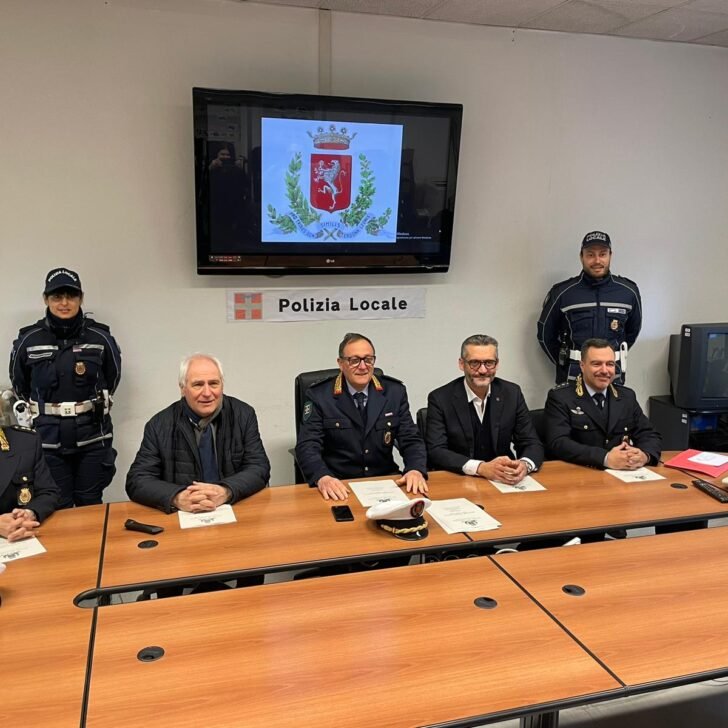 Polizia Locale Tortona: nel 2023 calano le multe per passaggio col semaforo rosso