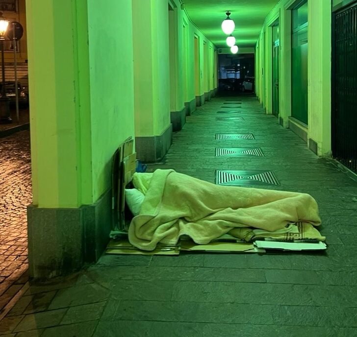 Emergenza freddo: ad Alessandria 15 senzatetto, dormitori tutti occupati e oltre 100 sfratti