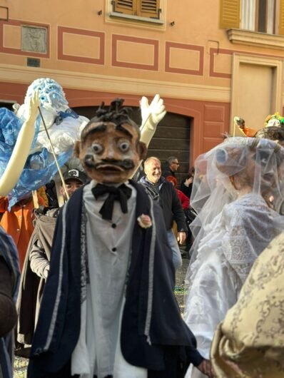 Le danze e le maschere. Lo spettacolo della Lachera a Rocca Grimalda