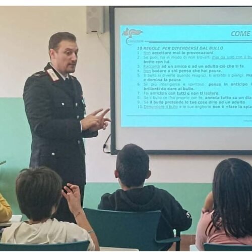 Consigli contro bullismo e cyberbullismo: i Carabinieri nella scuola di Murisengo