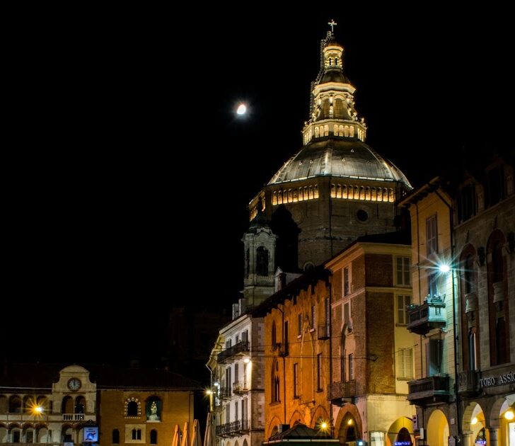 Malamovida a Pavia: residenti esasperati, incontro urgente con Vescovo e Prefetto