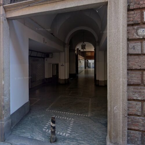 Ad Alessandria chiusa la galleria tra via Dante e via Ghilini nelle ore notturne: “Motivi di sicurezza”