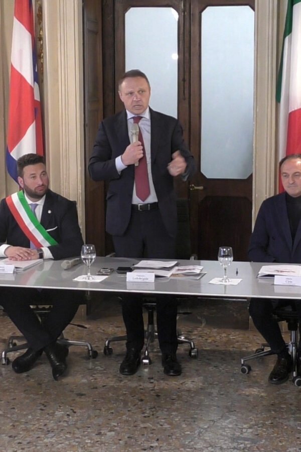 A Casale il Ministro Lollobrigida celebra il titolo di Città Europea del Vino: “Piemonte eccellenza agroalimentare”