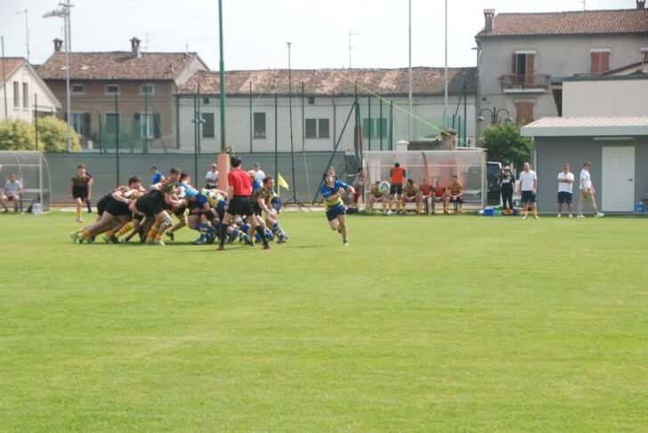 Rugby: Cus Pavia accorcia sul Fiumicello, testa a testa per il secondo posto in classifica
