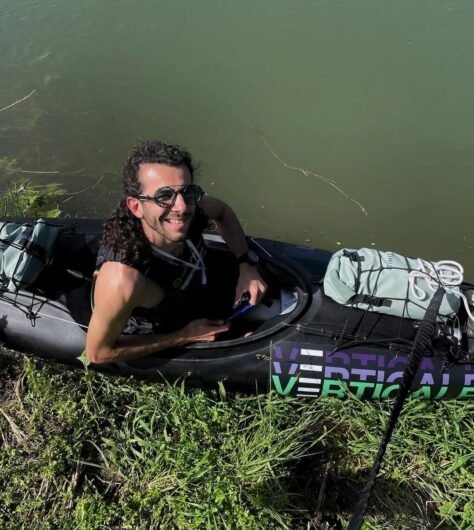 400 km in kayak: Samuele Li Vigni sfida il Po da Pavia a Venezia
