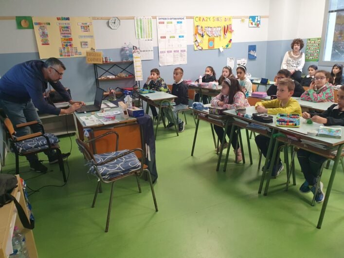 Supereroi dell’ambiente: i bambini della scuola Rattazzi di Alessandria raccolgono i rifiuti abbandonati