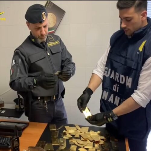 Operazione contro evasione fiscale: sequestrati oro e gioielli per 800mila euro
