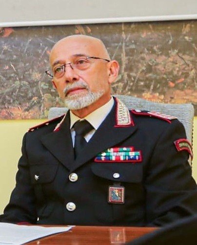 Dopo 37 anni in divisa va in congedo il Luogotenente Rosario Maurizio Castiglia