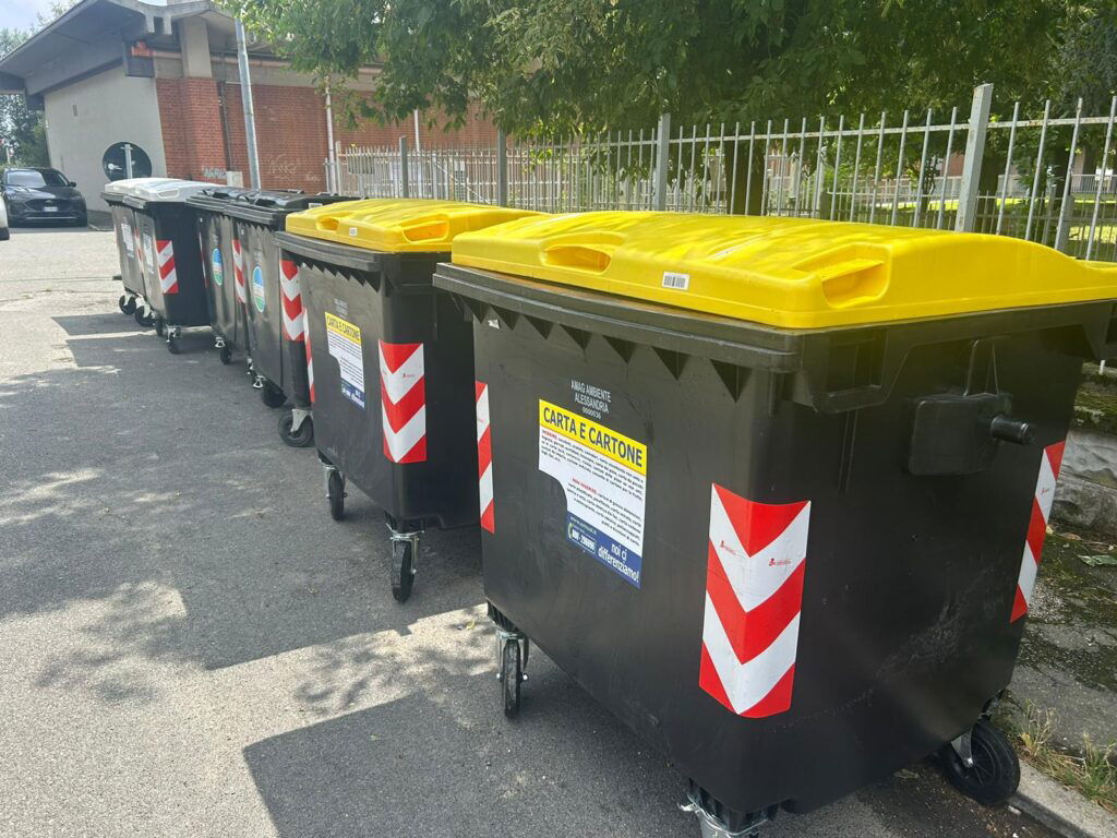 Nuovi cassonetti Alessandria