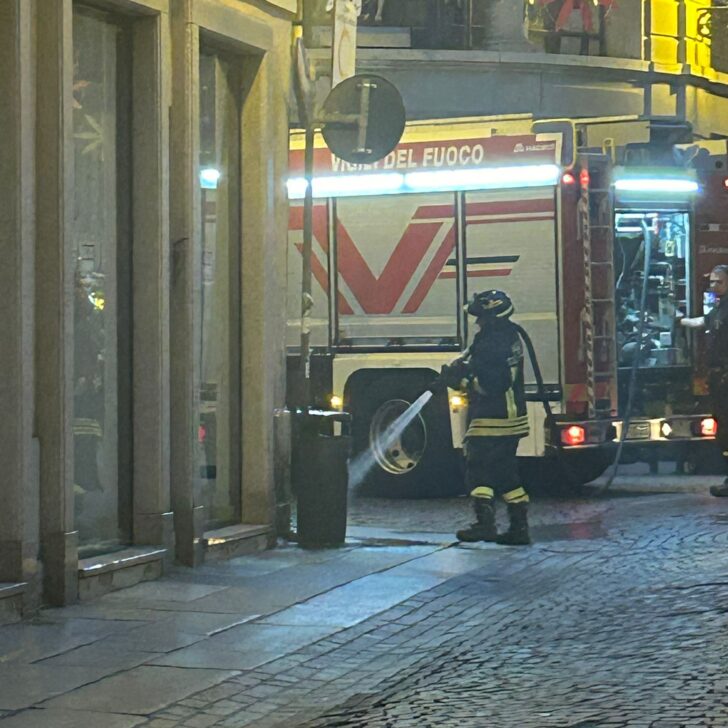 Vigili del Fuoco in via Migliara per un principio di incendio da un bidoncino