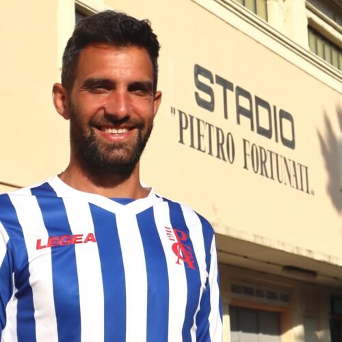 Fabio Perna al Pavia: “Pronto a dare il mio contributo per salire di categoria”
