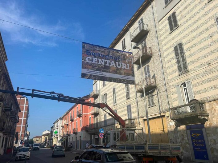 “Benvenuti Centauri”: al quartiere Cristo di Alessandria i cartelloni in vista del motoraduno