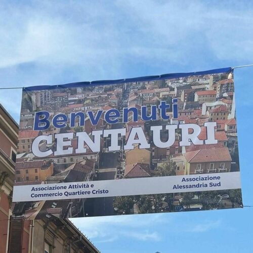 “Benvenuti Centauri”: al quartiere Cristo di Alessandria i cartelloni in vista del motoraduno