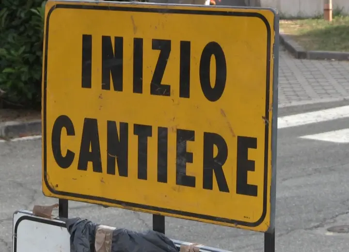 Fondi per aggiustare le strade nei piccoli Comuni: nel Pavese 1mln 369mila euro