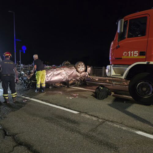 Incidente ponte Tiziano: una persona deceduta, salvata la donna a bordo