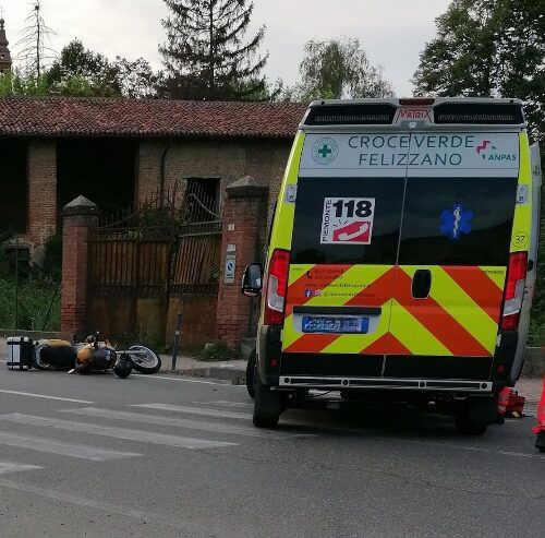 Incidente tra auto e moto a Quattordio. Due motociclisti in codice giallo