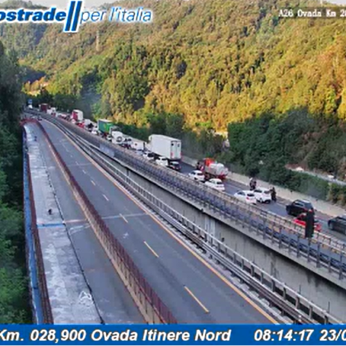 Incidente sulla A26: traffico torna normale